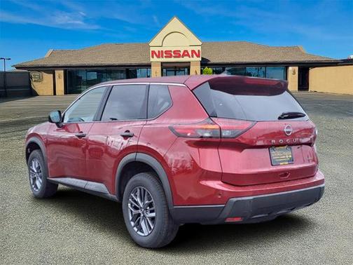 2025 Nissan Rogue S