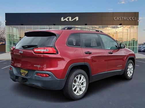 2016 Jeep Cherokee Sport