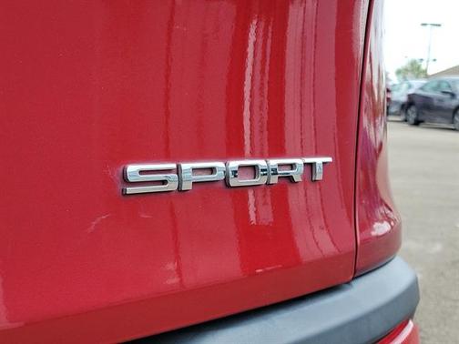 2016 Jeep Cherokee Sport