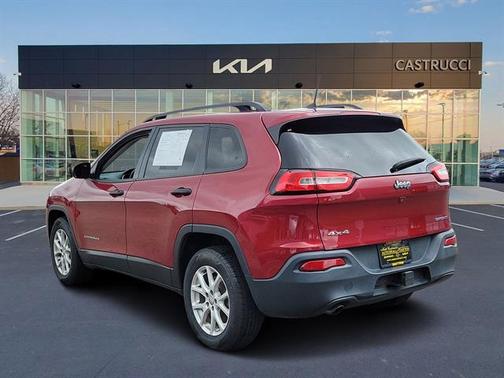 2016 Jeep Cherokee Sport