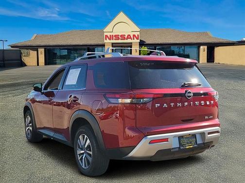 Scarlet Ember 2023 Nissan Pathfinder SL