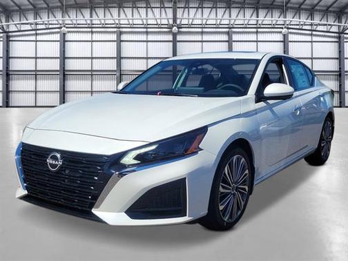 2025 Nissan Altima SL