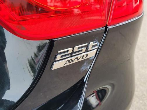 Narvik Black 2018 Jaguar XE 25t Prestige
