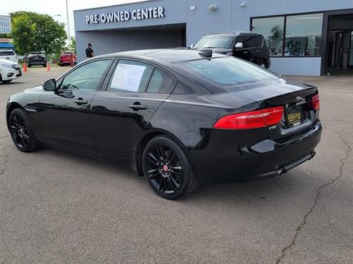Narvik Black 2018 Jaguar XE 25t Prestige
