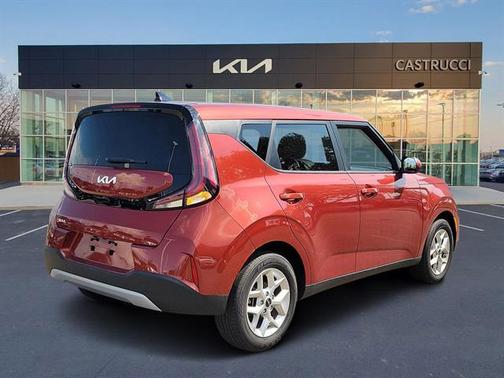2023 Kia Soul LX