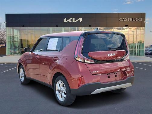 2023 Kia Soul LX