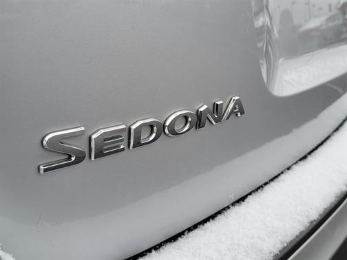 2019 Kia Sedona LX