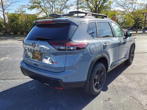 2025 Nissan Rogue Rock Creek