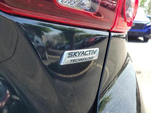 2015 Mazda Mazda3 i SV