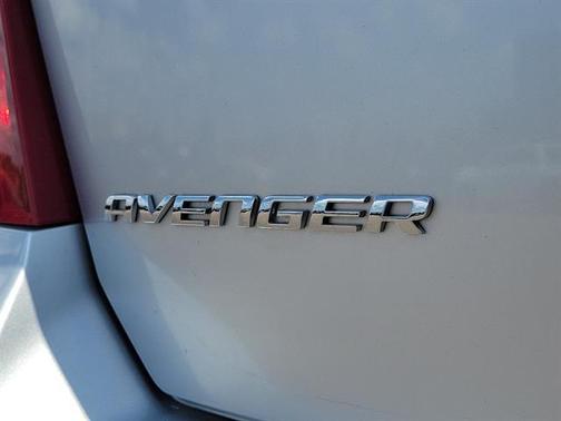 2012 Dodge Avenger SXT