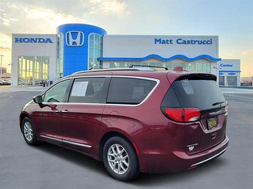 2020 Chrysler Pacifica Touring-L