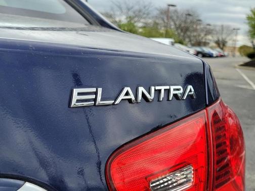 2010 Hyundai ELANTRA GLS