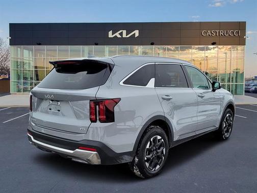 2025 Kia Sorento S