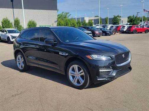 Santorini Black 2019 Jaguar F-PACE 30t R-Sport