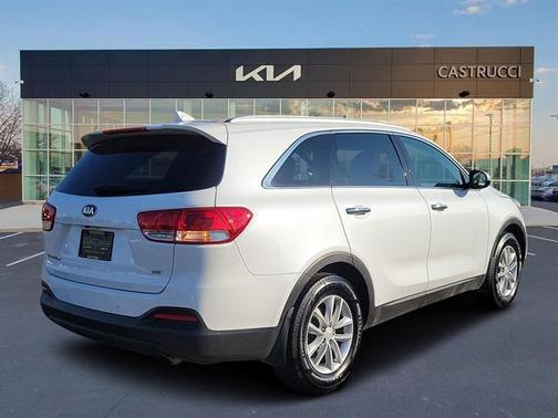 2018 Kia Sorento LX