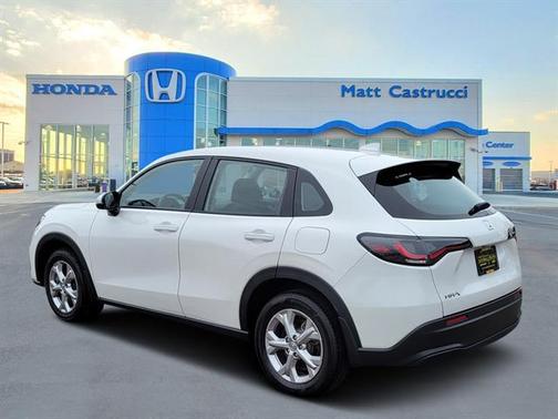 Platinum White Pearl 2025 Honda HR-V LX