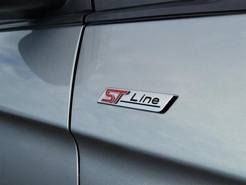 2020 Ford Edge ST Line