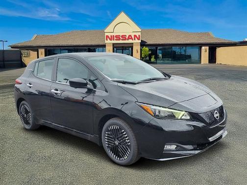 2025 Nissan Leaf SV PLUS