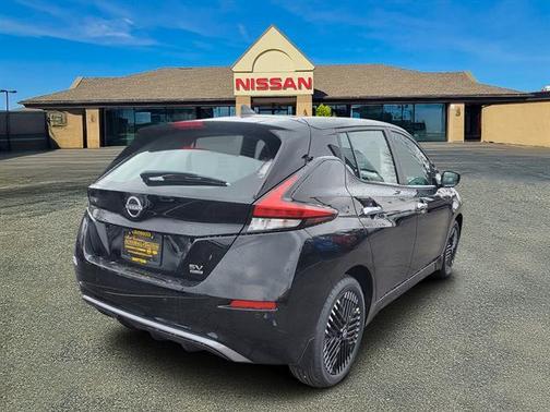 2025 Nissan Leaf SV PLUS