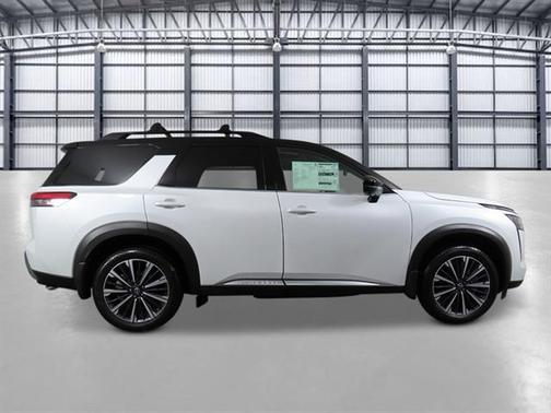 White / Black 2026 Nissan Pathfinder Platinum