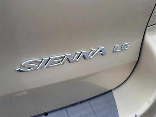 Desert Sand Mica 2010 Toyota Sienna LE