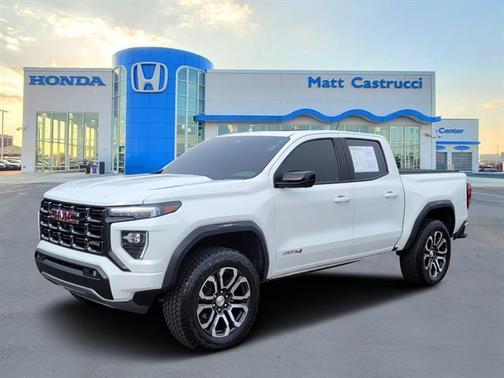 Summit White 2023 GMC Canyon AT4