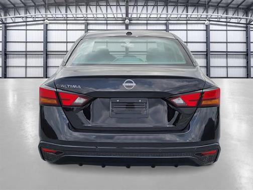 2025 Nissan Altima S