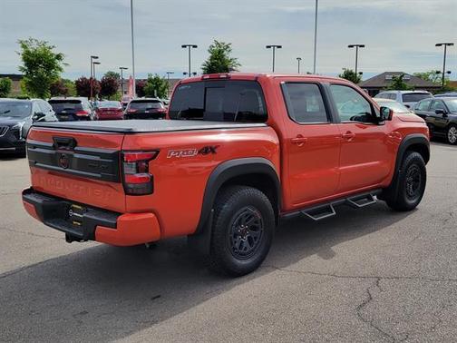 Afterburn Orang 2026 Nissan Frontier PRO-4X