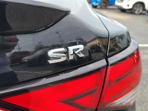 Black 2023 Nissan Sentra SR