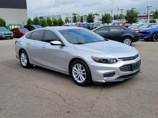 Silver Ice Metallic 2016 Chevrolet Malibu 1LT