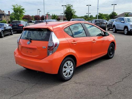 Habanero 2012 Toyota Prius c One