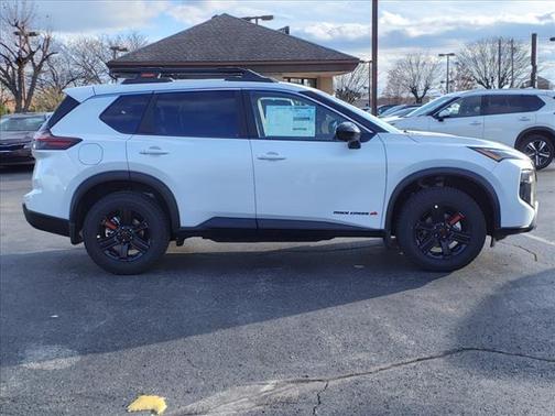 2025 Nissan Rogue Rock Creek