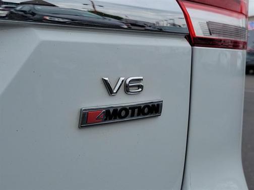 2018 Volkswagen Atlas 3.6L SE w/Technology