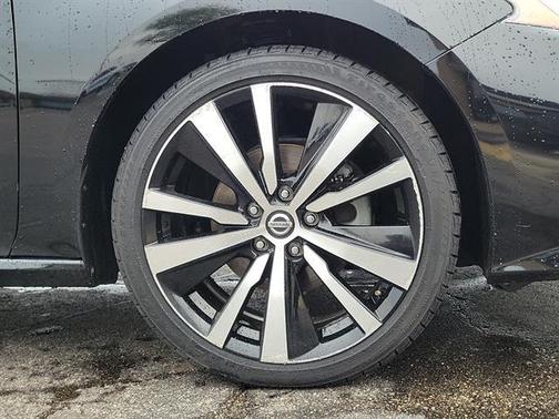 2020 Nissan Altima 2.5 SR