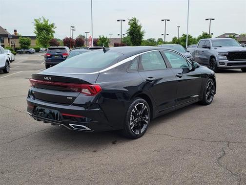 Ebony Black 2024 Kia K5 GT-Line