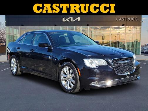 2016 Chrysler 300 Limited