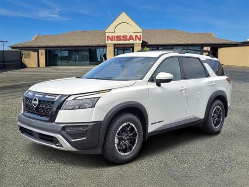 2025 Nissan Pathfinder Rock Creek