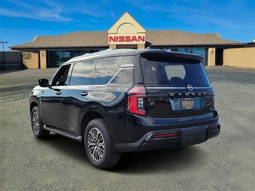 2025 Nissan Armada SL