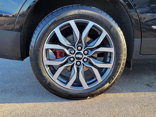 2022 Cadillac XT5 Sport