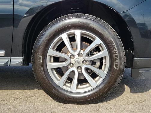 2014 Nissan Pathfinder SL