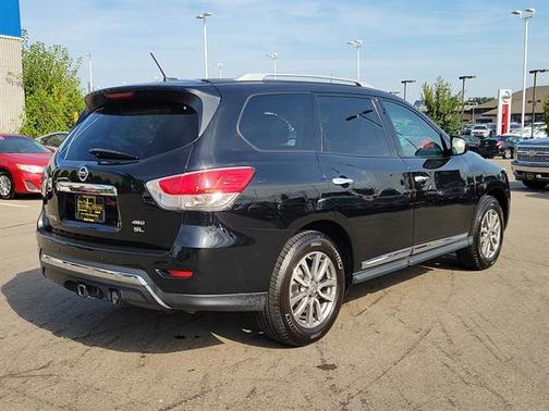 2014 Nissan Pathfinder SL