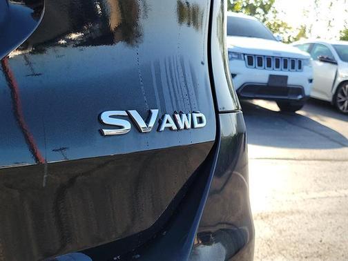 2016 Nissan Rogue SV