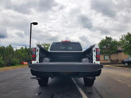 2025 Nissan Frontier S