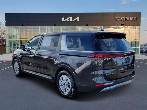 2024 Kia Carnival LX