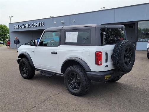 Oxford White 2024 Ford Bronco Black Diamond