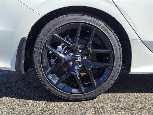 2025 Honda Civic Hybrid 