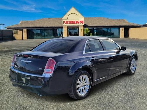 2012 Chrysler 300 Limited