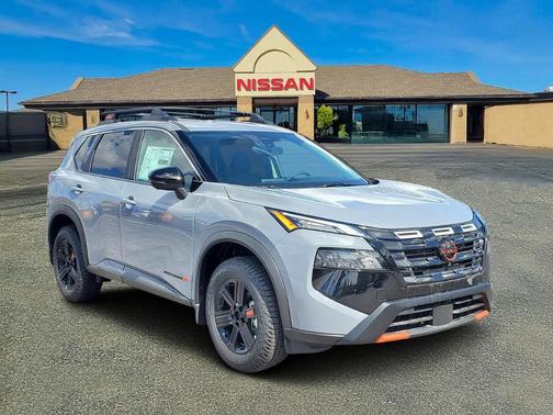 2025 Nissan Rogue Rock Creek
