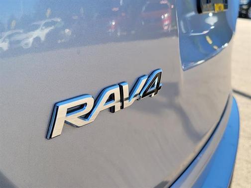 2018 Toyota RAV4 Hybrid Limited