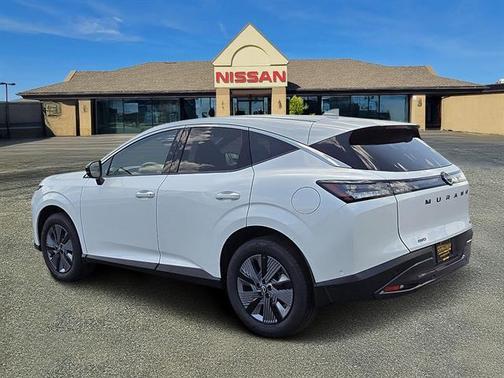 2025 Nissan Murano SL